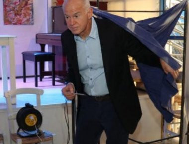 Απίστευτη γκάφα ή «δούλεμα»; Ρώτησαν στην κάλπη τον ΓΑΠ πως λεγόταν ο πατέρας του!